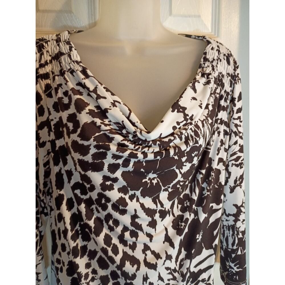 Chicos Top Brown Floral Draped Neck Sz 1 M Business Casual Stretch